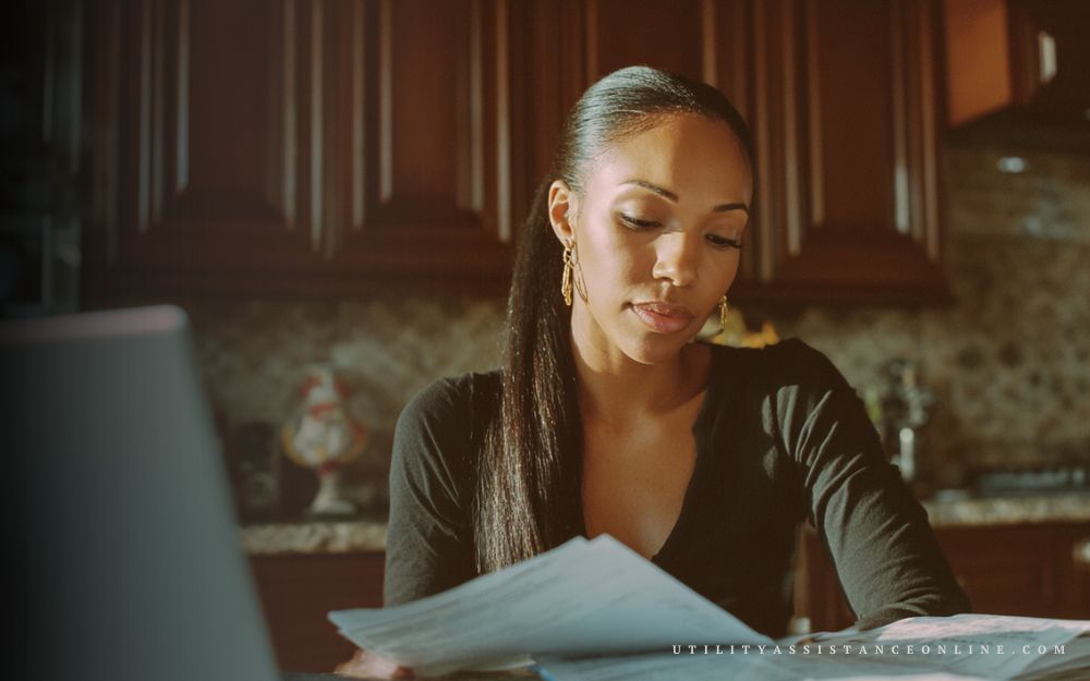 Family receiving utility assistance in Decatur Huntsville and Florence Alabama